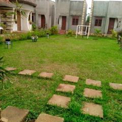 Nnalubaale Resort Cottages