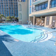 Beachfront condo by Barefoot Landing w hot tubs