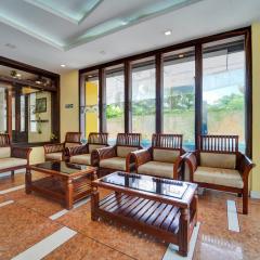 Super Townhouse Ernakulam North