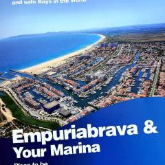 Empuriabrava 500m de la plage de la Rubina