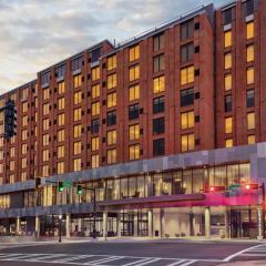 Hyatt Place Athens Downtown