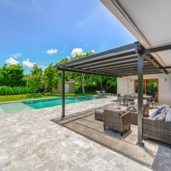 Family-Friendly 4BR House with Pool in Westchester Miami