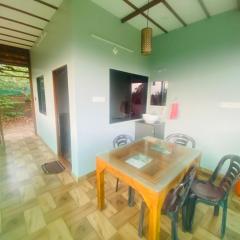 Happydays Hut