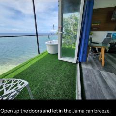 Beach house near ochi Rios and Ian Fleming airport