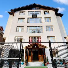 Super Townhouse Rajbagh Formerly Hotel Modern