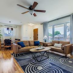 Colorful Colorado Home - 20 min to Denver