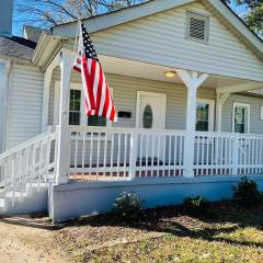 83rd Street Comfy Cottage