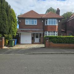 4 bed detached house near Manchester Airport Manchester -Cheadle