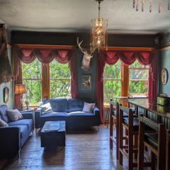The Oliver House - Adults Only