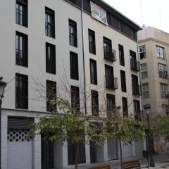 Apartamentos Hiedra y Tapinería Mercado Central