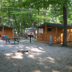 Plymouth Rock Camping Resort Studio Cabin 2