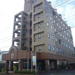 山中村皇冠酒店