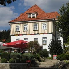 Gasthaus Brockenhėxe mit Restaurant & Café