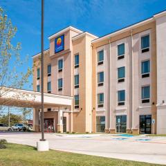 Comfort Inn & Suites San Marcos near Outlet Mall
