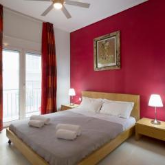 Apartment at Acropolis Museum by YHA