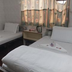 New Yan Yan Guest House reception 9th floor Flat E4 E6