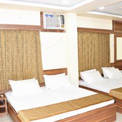 HOTEL ATA INN AND RESTAURANT (20 Mtrs from Dargah), Ajmer