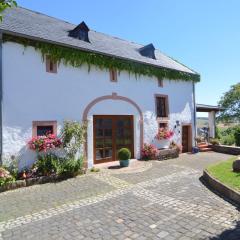 Holiday home in the Ittel Eifel with balcony