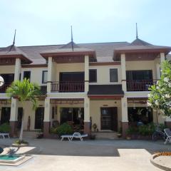 Organgrinder Thai Paradise South