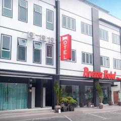 实兆远布里扎酒店