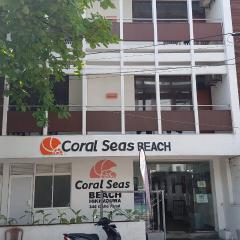 希卡杜瓦珊瑚海海滩旅馆