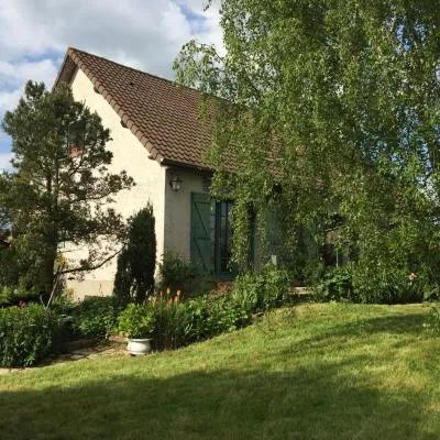 Appartement en campagne a 1h30 de Paris，位于Foucrainville的酒店