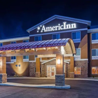 AmericInn by Wyndham DeWitt，位于De Witt的酒店