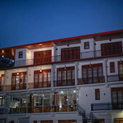 埃拉格兰德城市酒店，位于埃拉的酒店