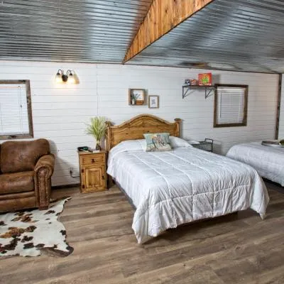 Stateline Cabin，位于霍布斯的酒店