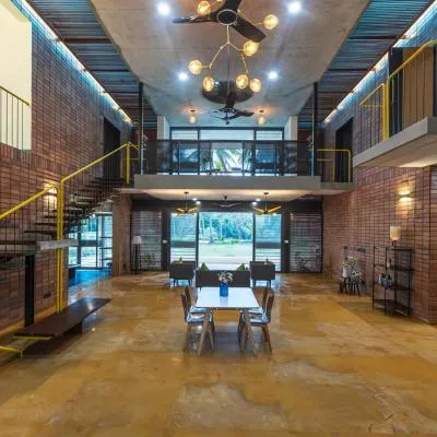 SaffronStays Riverstone, Mysuru，位于Seringapatam的酒店