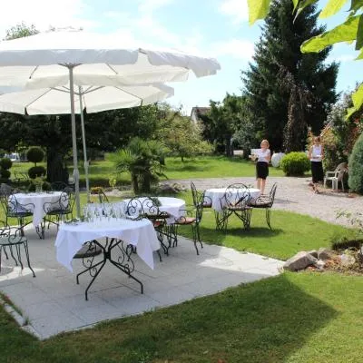 Hôtel Restaurant Oberlé，位于Kilstett的酒店