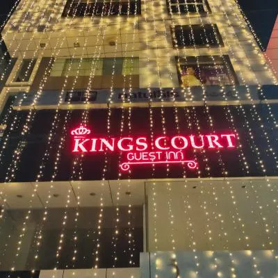Kings Court Guest Inn，位于内洛尔的酒店