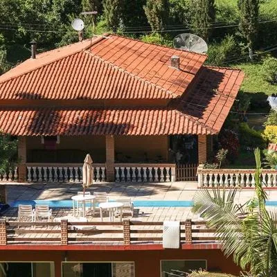 Chales em Salesopolis - Recanto da Barra，位于萨利索波利斯的酒店
