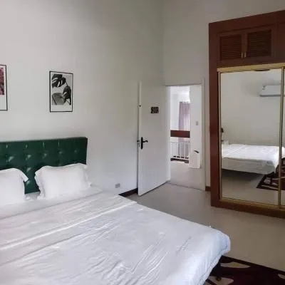Summer Stay，位于加拉班的酒店
