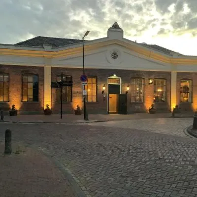 Boutique Hotel De Oude Veste，位于海勒富特斯勒斯的酒店