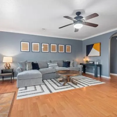 Sunnyside Retreat，位于Bacliff的酒店
