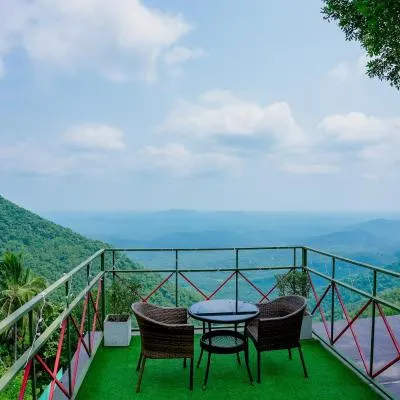 Mount Stratus Resort Vayalada，位于Bālūssheri的酒店