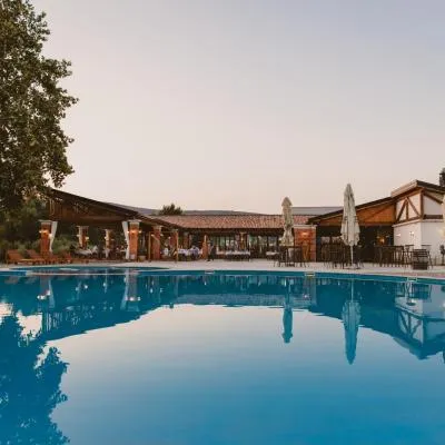 Hotel Storia，位于查普利纳的酒店