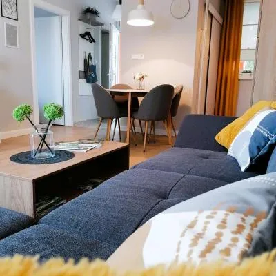 Shine Apartman，位于赛特古特哈德的酒店