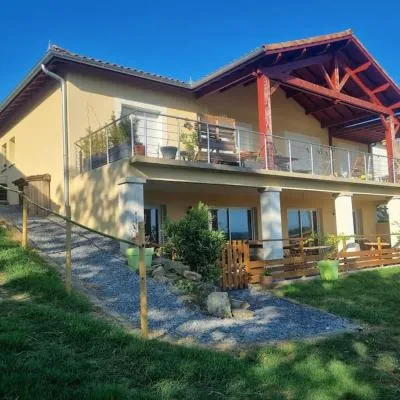 Gîte de Lamothe，位于Pimbo的酒店