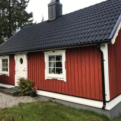 Gulliga torpet，位于Vislanda的酒店