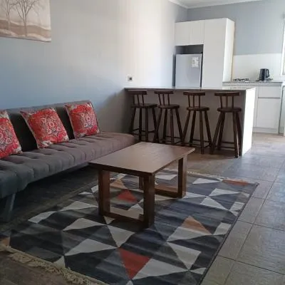 Cabañas Rancho Carmelitas, Pullally, localidad agrícola de Papudo，位于Quinquimo的酒店