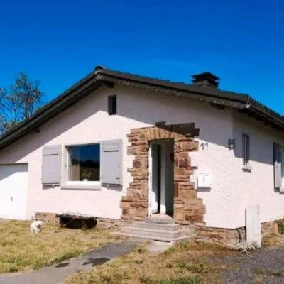 Auszeit, Erholung mitten in der Natur - Ferienhaus im Sauerland in Faulebutter，位于Finnentrop的酒店