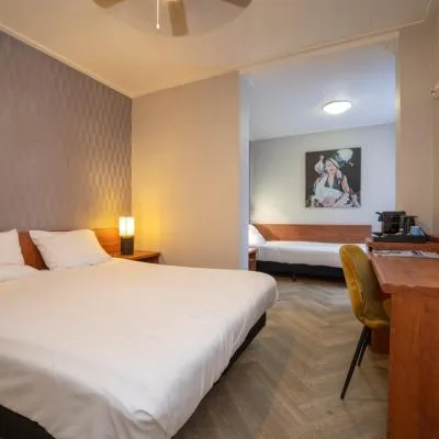 Fletcher Hotel-Restaurant de Korenbeurs，位于马德的酒店