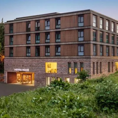 Vienna House by Wyndham MQ Kronberg，位于陶努斯山区克龙贝格的酒店