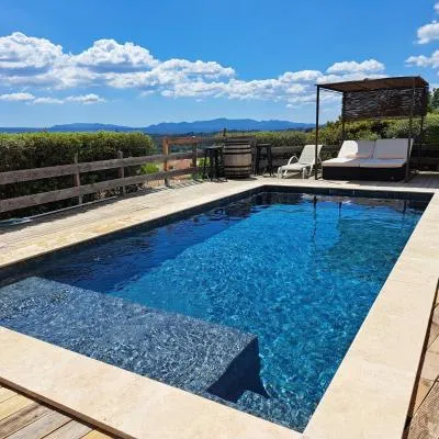 Maison d'hôtes la Garenne，位于Puyloubier的酒店