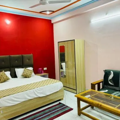 Goswami Guest House，位于Faizābād的酒店