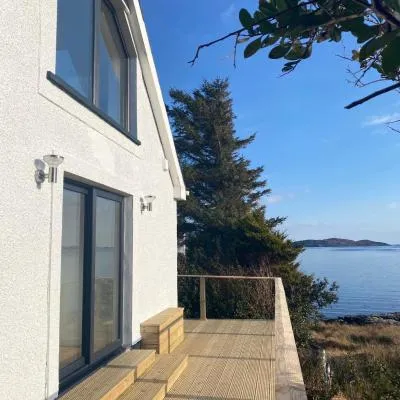 Urgha Bay，位于塔伯特的酒店