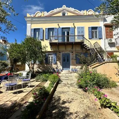 Phaos Chios，位于弗隆塔多斯的酒店
