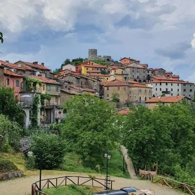 Trassilico Casa vacanze montagne verdi in Garfagnana Toscana Lucca，位于加利安奴的酒店